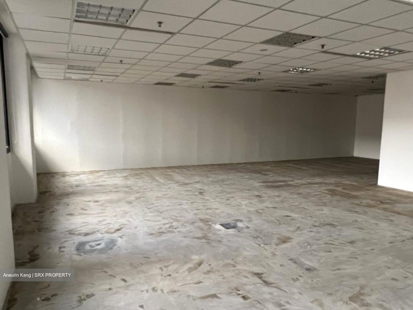 Cecil Court (D1), Office #531979571